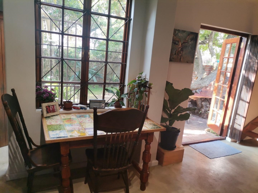 To Let 2 Bedroom Property for Rent in Claremont Western Cape